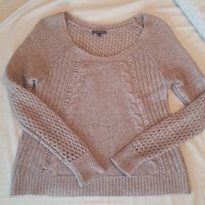 Knit beige sweater with details